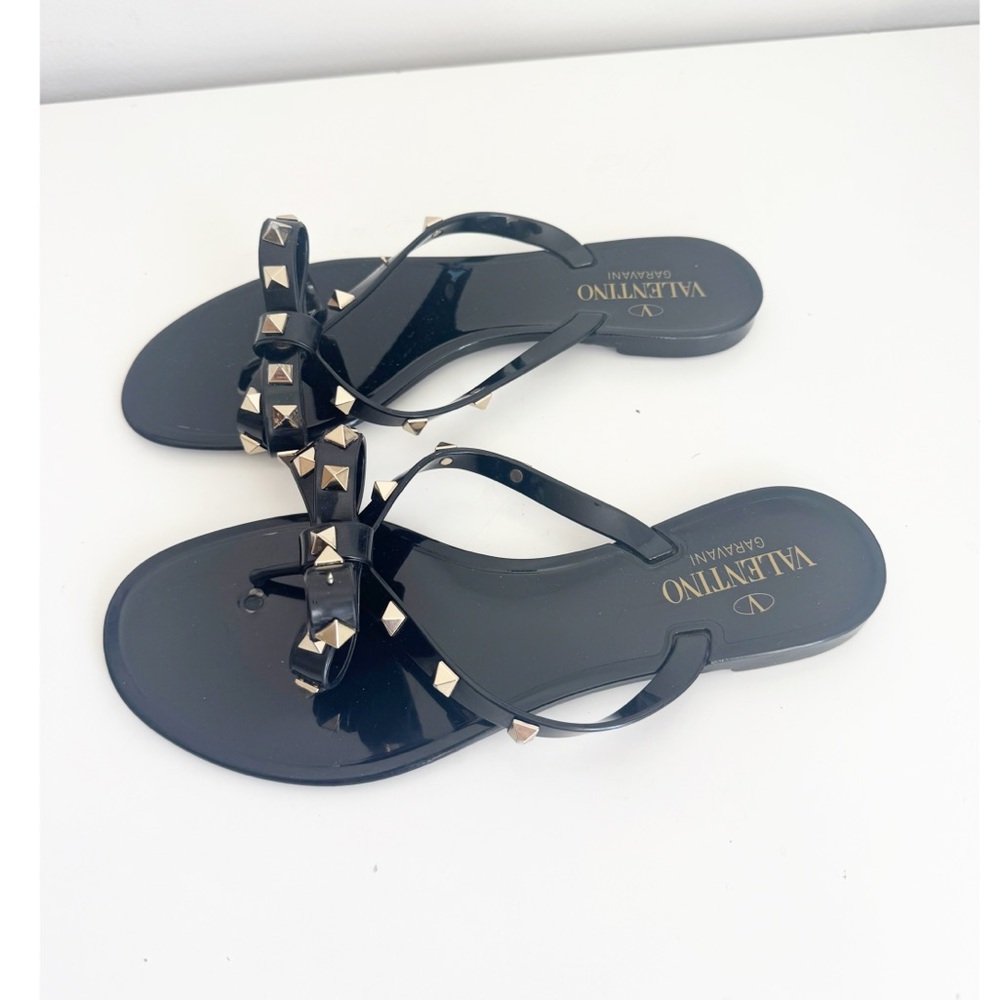 Valentino Garavani ROCKSTUD RUBBER SLIPPER 38 - Picture 3 of 11
